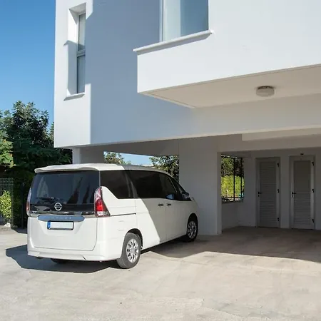 Cosy Flat With Panoramic View, 15 Min To Airport * Geroskipou