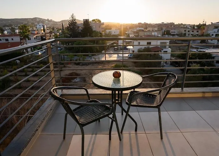 Cosy Flat With Panoramic View, 15 Min To Airport Διαμέρισμα *