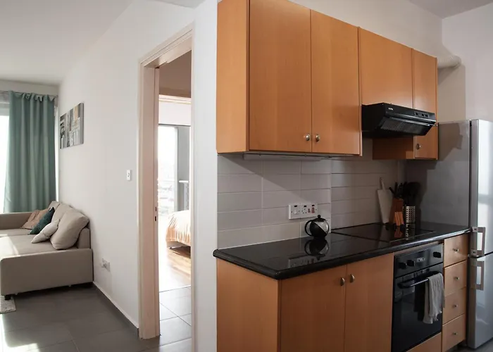 Διαμέρισμα Cosy Flat With Panoramic View, 15 Min To Airport