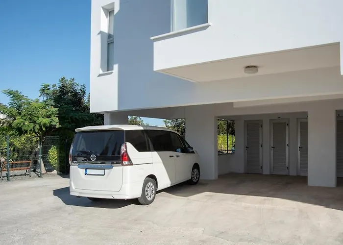 Cosy Flat With Panoramic View, 15 Min To Airport * Geroskipou