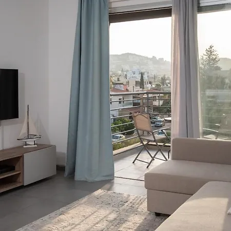 Cosy Flat With Panoramic View, 15 Min To Airport *