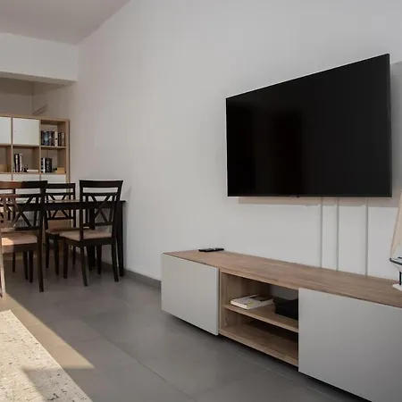 Cosy Flat With Panoramic View, 15 Min To Airport 公寓 Geroskipou