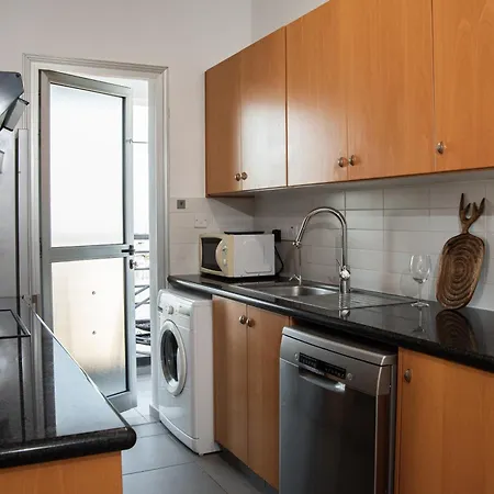 公寓 Cosy Flat With Panoramic View, 15 Min To Airport Geroskipou
