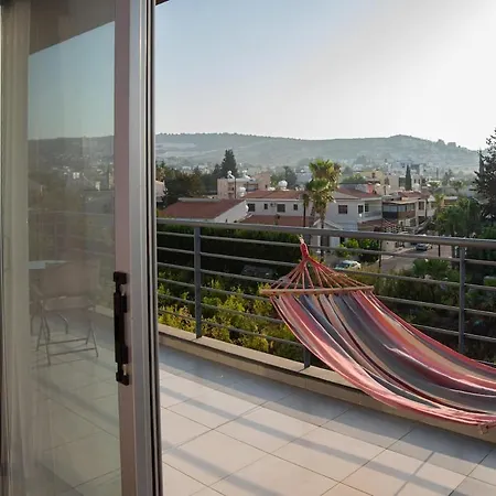 Cosy Flat With Panoramic View, 15 Min To Airport 公寓