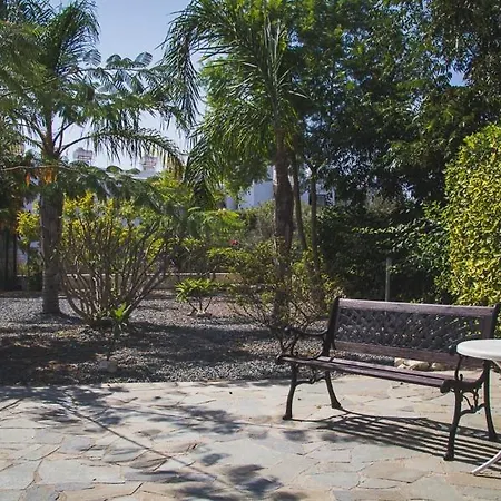 Cosy Flat With Panoramic View, 15 Min To Airport *