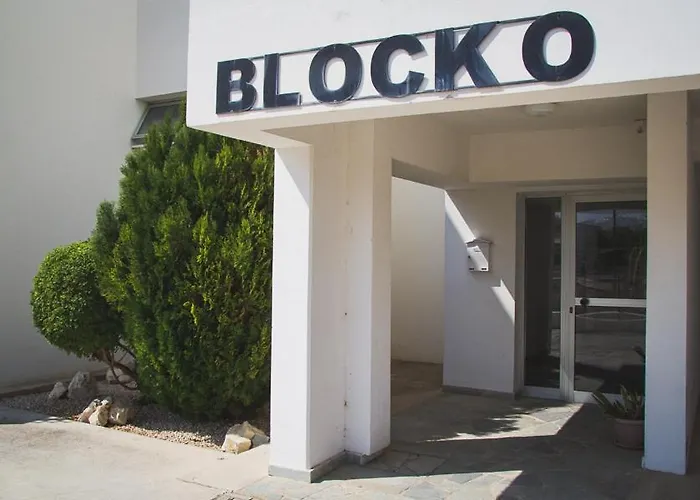 Cosy Flat With Panoramic View, 15 Min To Airport Daire Geroskipou