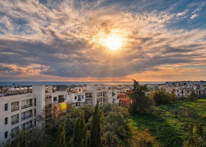 Apartmán Cosy Flat With Panoramic View, 15 Min To Airport *